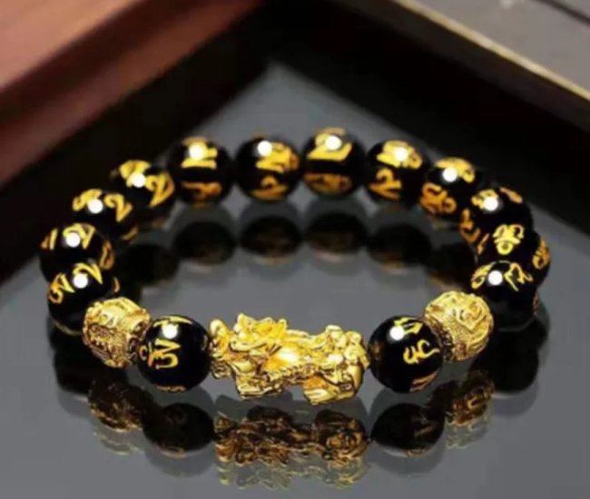 Feng Shui Black Obsidian PiXiu Wealth Luck Bracelet