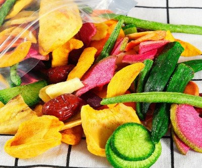 Assorted Dried Fruit and Vegetable Crisps