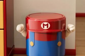 CHUMX Moveable Household Trash Can with Lid and Wheels, featuring a Mario Cartoon design